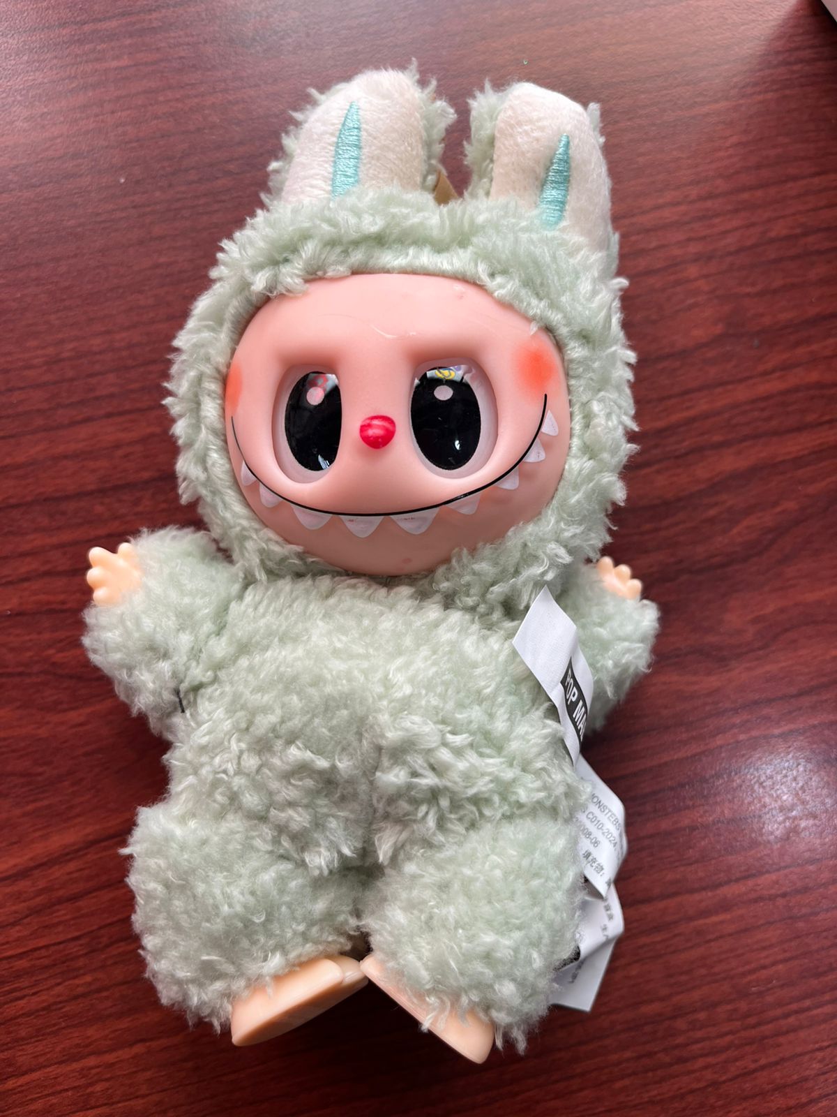 Miniatura 2 de LABUBU EXITING  MACARON